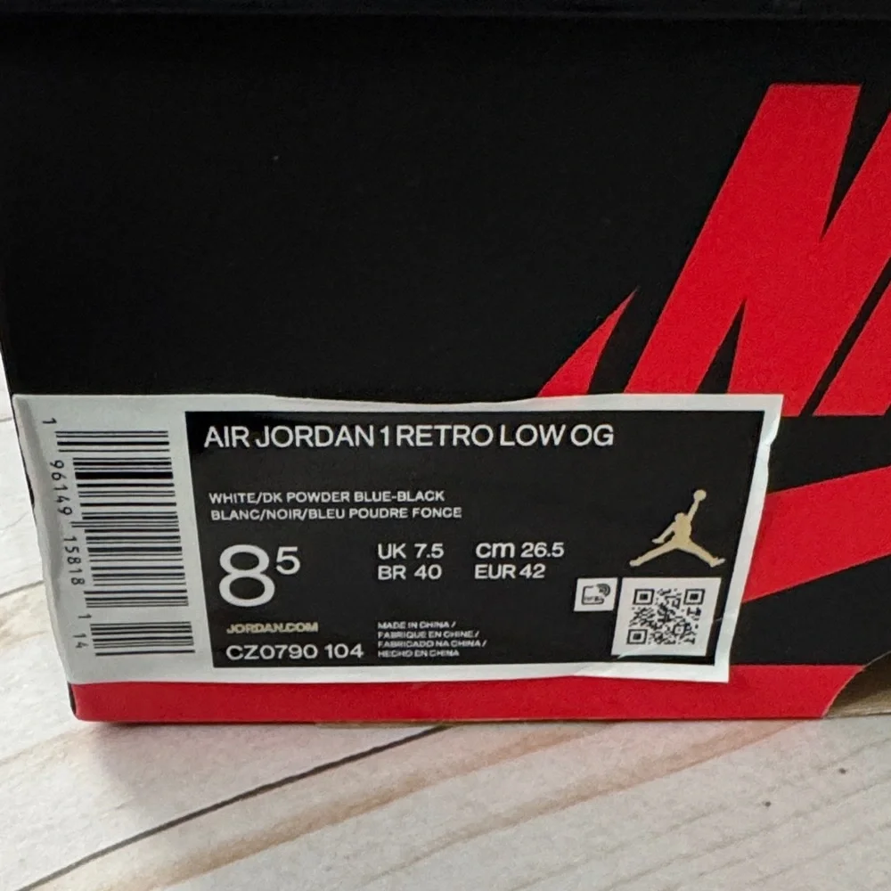 NEW Air Jordan 1 Retro Low OG Powder Blue